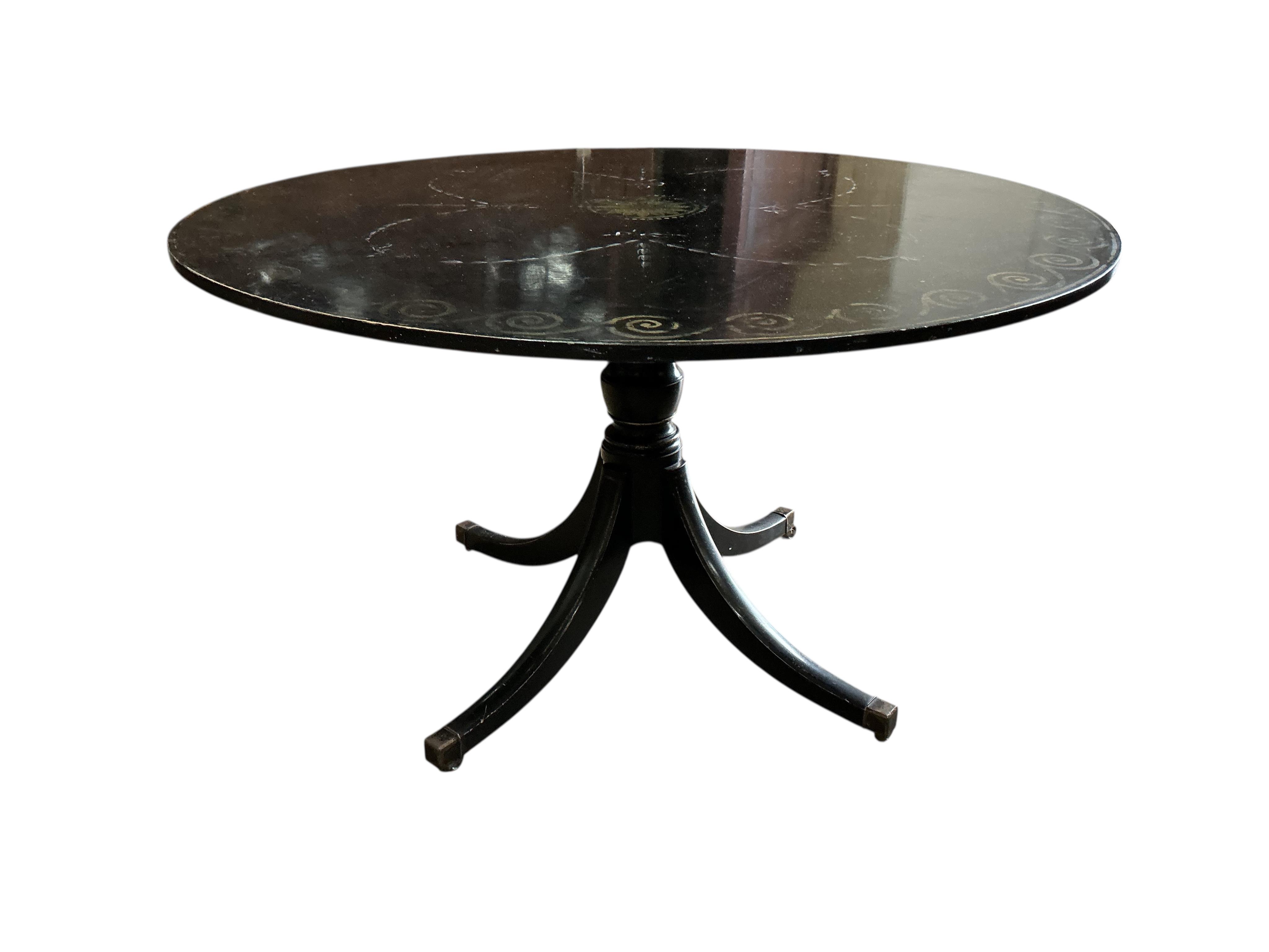 A Regency style circular painted breakfast table, diameter 122cm, height 71cm